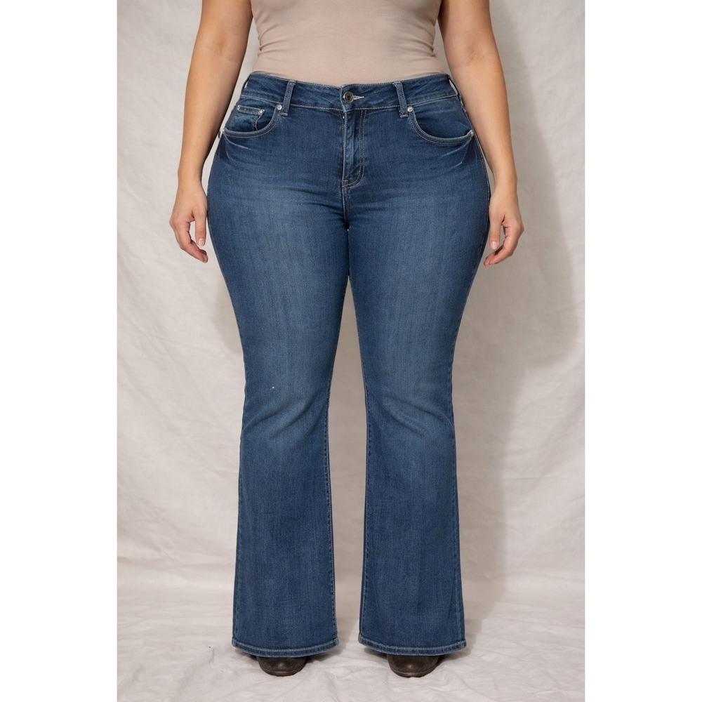 Apt. 9 Women Bootcut Jeans Blue Embellished Pocket Size 16W Medium‎ Wash Stretch